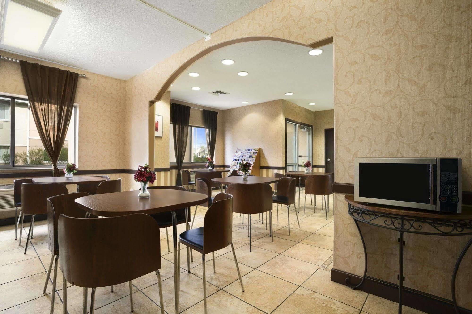 Baymont By Wyndham Anderson Hotel Ngoại thất bức ảnh